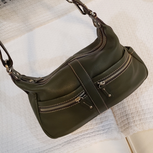 Tignanello Handbags - Leather Crossbody handbag Shoulder Bag Tignanello EUC
